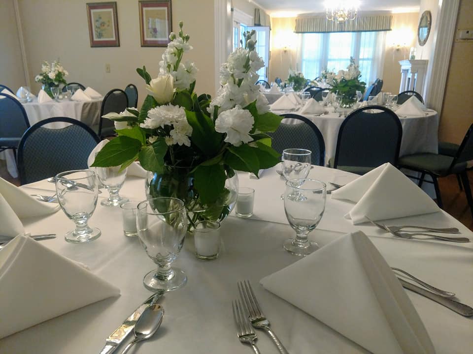 Corporate Dinner corporate-dinner-tables-set-up